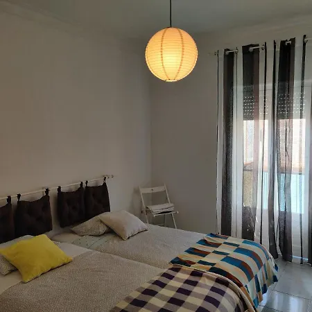 Vasco Santana Guesthouse Odivelas  Exterior photo