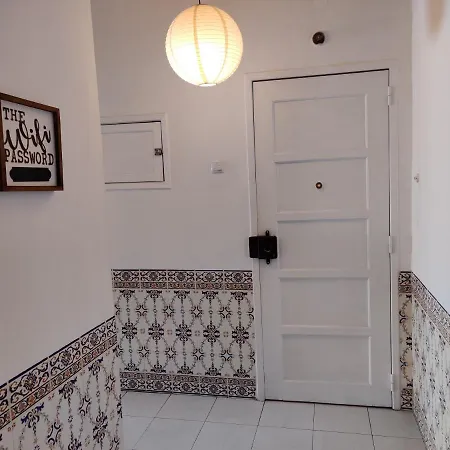 Vasco Santana Guesthouse Odivelas  Exterior photo