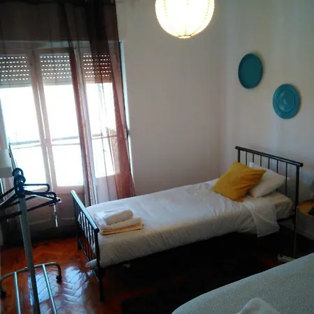 Vasco Santana Guesthouse Odivelas  Exterior photo