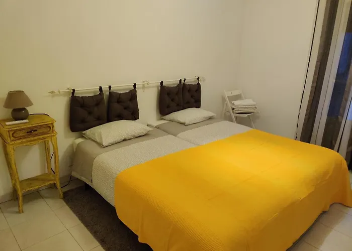 Vasco Santana Guesthouse