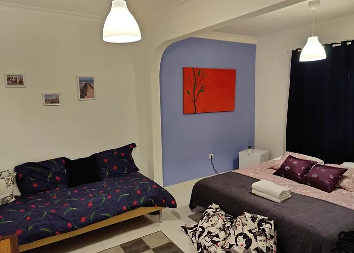 Vasco Santana Guesthouse